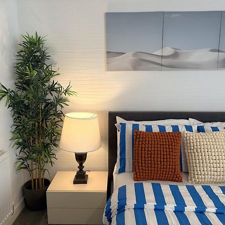 Luxury Rooms - Pick A Room - Free Parking & Kitchen Access, Near Etihad Stadium, The Coop Live & Piccadilly Station, Манчестер Экстерьер фото