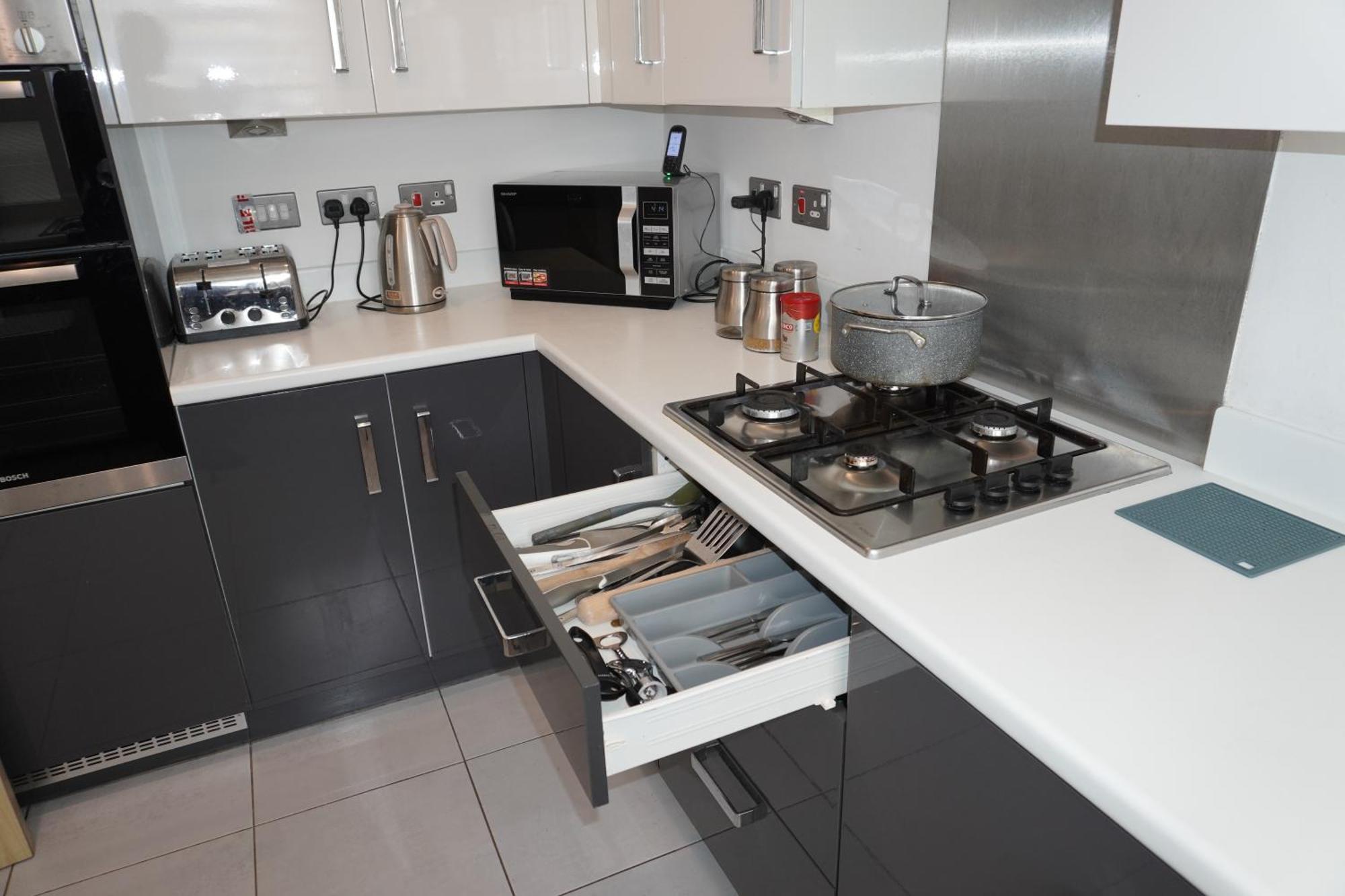 Luxury Rooms - Pick A Room - Free Parking & Kitchen Access, Near Etihad Stadium, The Coop Live & Piccadilly Station, Манчестер Экстерьер фото
