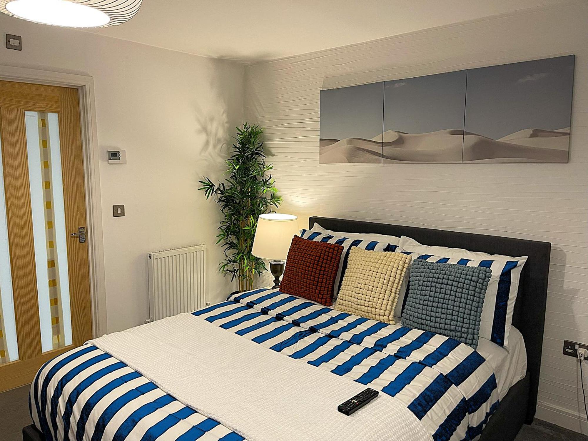 Luxury Rooms - Pick A Room - Free Parking & Kitchen Access, Near Etihad Stadium, The Coop Live & Piccadilly Station, Манчестер Экстерьер фото
